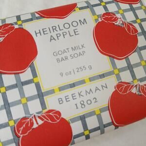 Beekman 1802 HEIRLOOM APPLE 9 oz goat milk soap made in the USA NEW